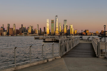 Obraz premium Midtown Manhattan and Hudson Yards skyscrapers panorama at dusk, New York. High quality photo