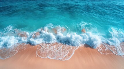 Obraz premium Waves Crashing on the Sandy Shore