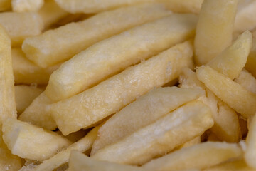 defrosting potatoes cut into thin slices