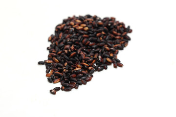 白背景の雑穀米