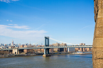 Fototapeta premium The Manhattan Bridge is a bridge that connects the districts of Manhattan and Brooklyn