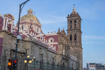 Obraz premium beautiful, colorful and old Metropolitan Cathedral of Puebla