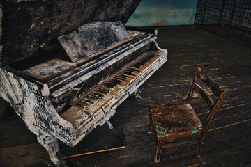 Klavier - Flügel - Piano - Beatiful Decay - Abandoned - Verlassener Ort - Urbex / Urbexing - Lost...