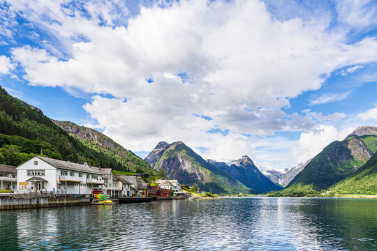 Blick &uuml;ber den Fj&aelig;rlandfsjord in Norwegen