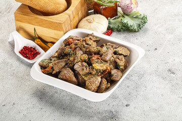 Chicken liver in cream sauce