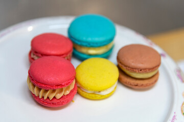 View of the macarons on the plate