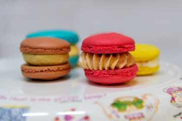 View of the macarons on the plate