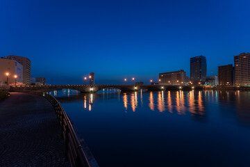 萬代橋と夜景