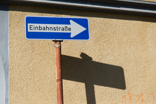 Einbahnstrassenschild