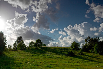 Obłoki nad polami © Robert