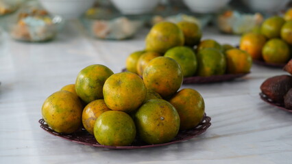 oranges on the buffet table