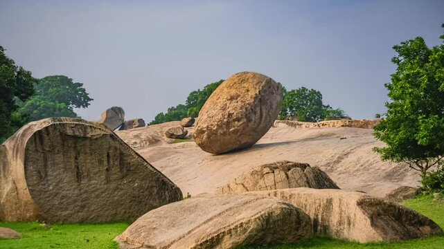 Krishna Butter Ball is UNESCO's World Heritage Site located at Mamallapuram or Mahabalipuram in Tamil Nadu, South India.Very ancient place in the world.	