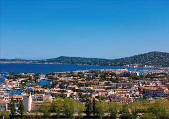 Obraz premium Port Grimaud marina in France in spring with yachts and sailing boats