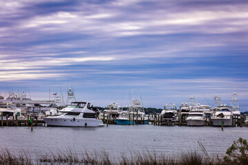 Fototapeta premium Waterfront Marina scene in Florida