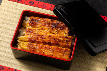 国産うなぎのかばやき　Luxury of Japan production eel