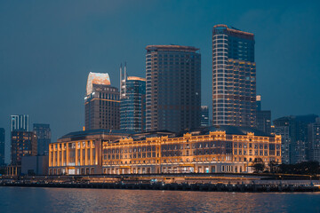 Obraz premium Urban skyscrapers in Shanghai at night; 