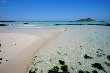 fascinating shoaling beach with far island