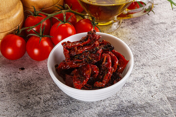 Homemade dry tomatoes with oil