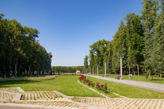 Alley in the Victory park, Minsk, Belarus