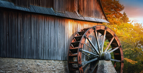 Obraz premium old wooden mill