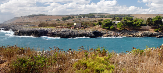 Vista panoramica della costa di Porto Badisco nel Salento 434c35