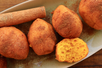 Pumpkin fritters with cinnamon 