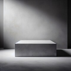 회색빛 공간에 빈 단상. 제품 프리젠테이션을 위한 목업 이미지.