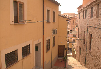 Narrow street in Toledo