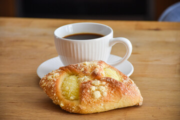 Coffee and sweet cake with pudding