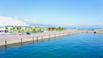 高松港のフェリー乗り場