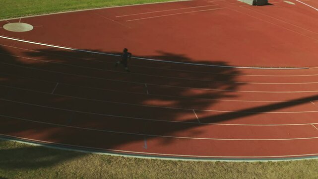 Para-runner practicing on the track
