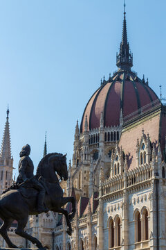 A horse statue near the Hungarian parliament bulding in Budapest