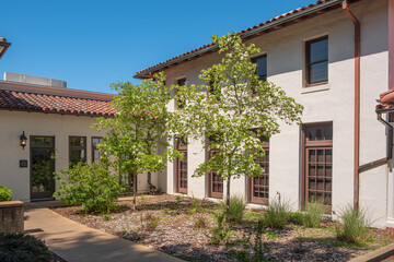 University ground in Lafayette California countryside.