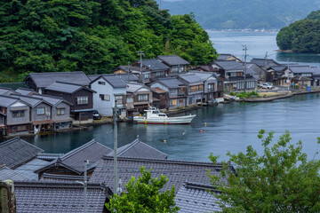 伊根の舟屋（若狭湾伊根浦・京都府伊根町）