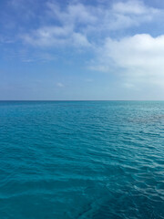 Obraz premium blue sky and sea