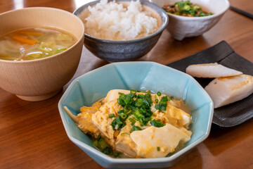 卵豆腐のある朝食