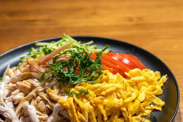 冷やし中華とスープ