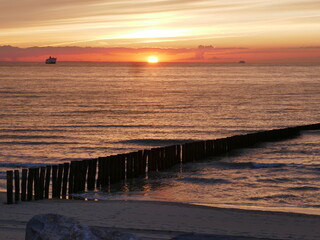 Couch&eacute; de soleil sur la c&ocirc;te d&rsquo;opale