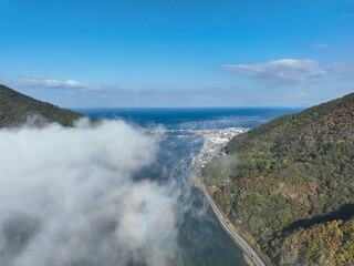 愛媛県大洲市　上空から見た肱川あらし