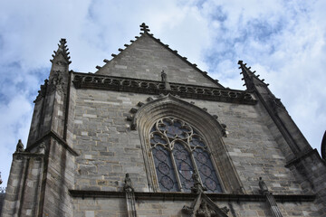 Fototapeta premium La cathédrale de Vannes, et son beffroi, Vieille ville, Vannes, France. 
