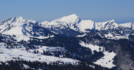 Obraz premium Mount Grosser Speer in winter, view from Chaeserrugg, Switzerland.