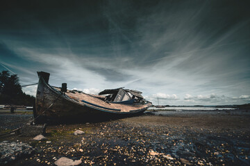shipwreck on Ile-aux-Moines, Bretagne, France