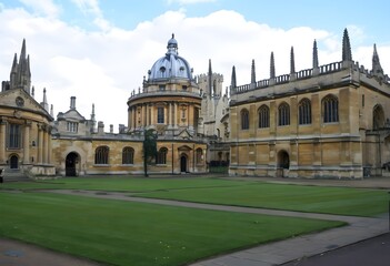 Obraz premium A view of Oxford University in the United Kingdom