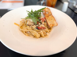 seafood pasta in ceramic plate