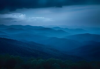 Obraz premium Blue Ridge Mountains at Dusk - Dramatic Landscape