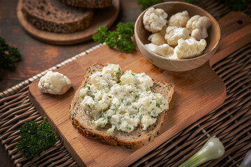Delicious cauliflower salad