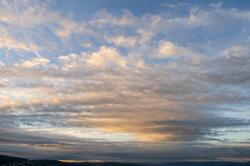Fototapeta premium Pink clouds, early summer morning sky