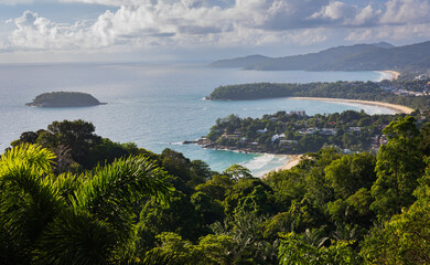 Obraz premium Landscape of the sea bay view from the top Holiday in Thailand. Thailand Phuket island lagoon with nature.
