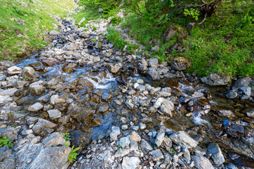 The trail from Mt. Senjogadake to Kitazawa Pass