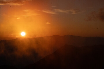 Sunrise from Senjogadake mountain in South Alps of Japan